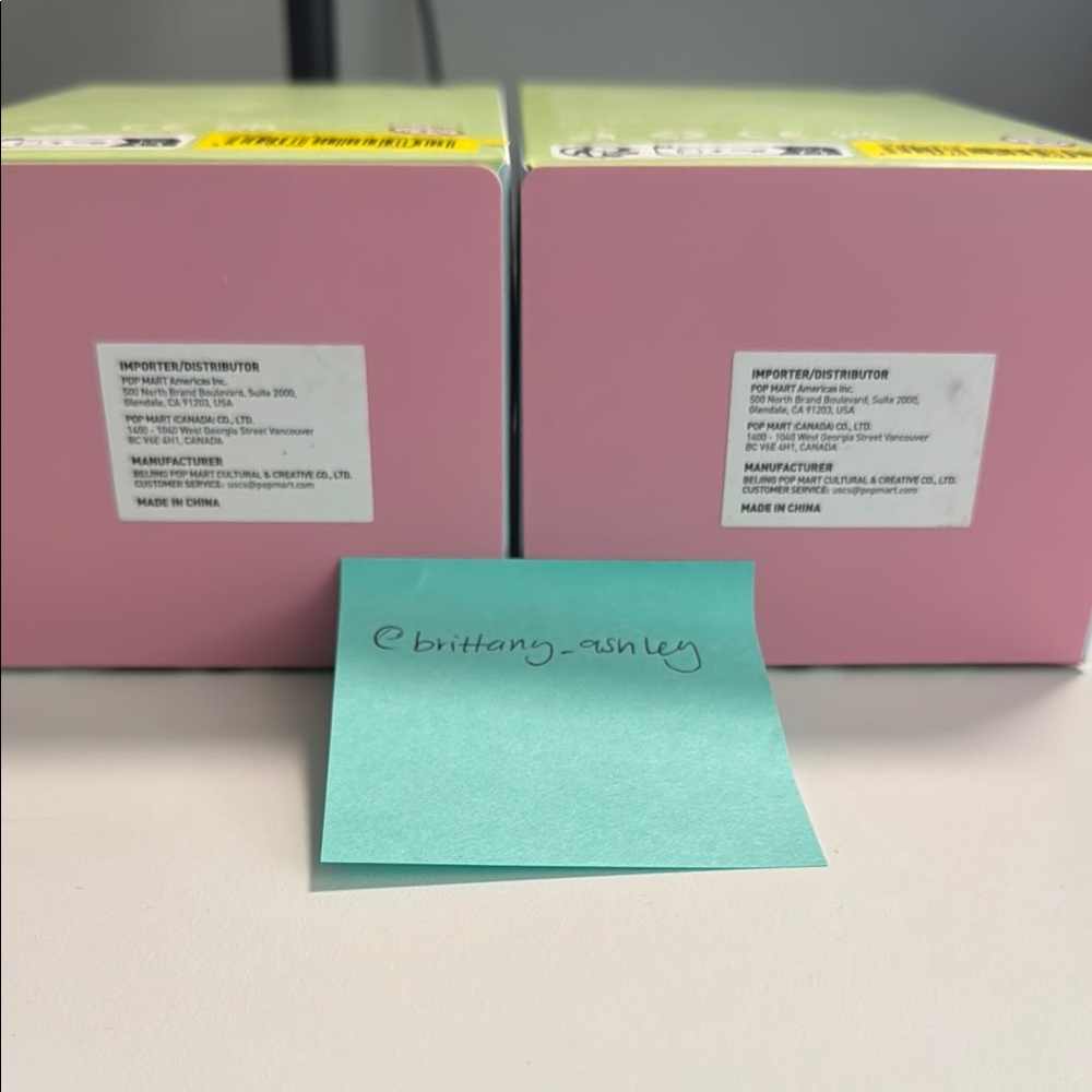 Exciting Macaron Labubu - Soy Milk - Picture 3 of 7